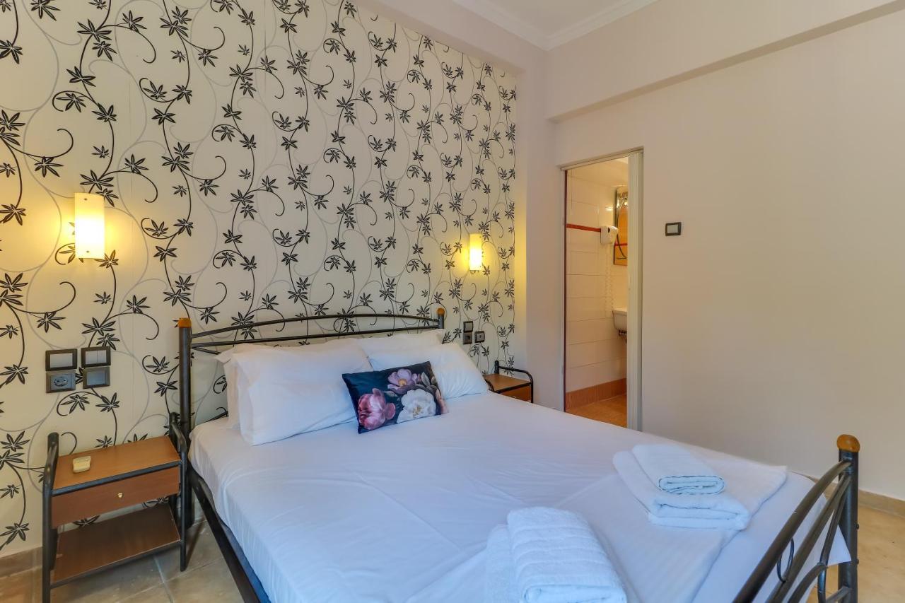 Hoteleros Dionysos Athens Атина Екстериор снимка