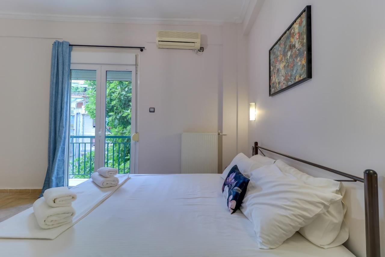 Hoteleros Dionysos Athens Атина Екстериор снимка