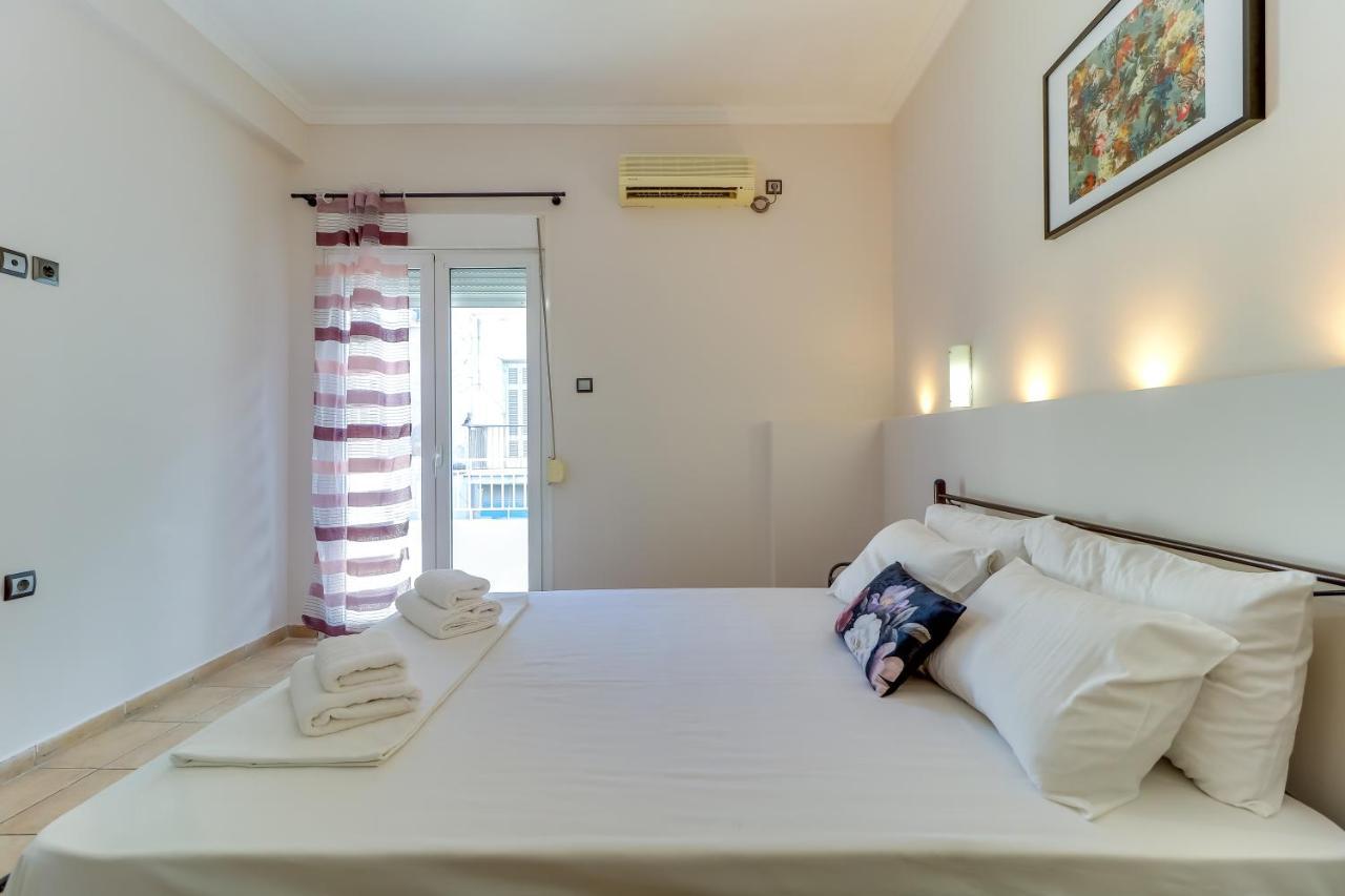 Hoteleros Dionysos Athens Атина Екстериор снимка