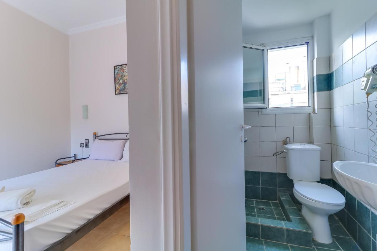Hoteleros Dionysos Athens Атина Екстериор снимка